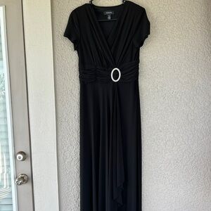 R&M Richards size s long evening gown black
